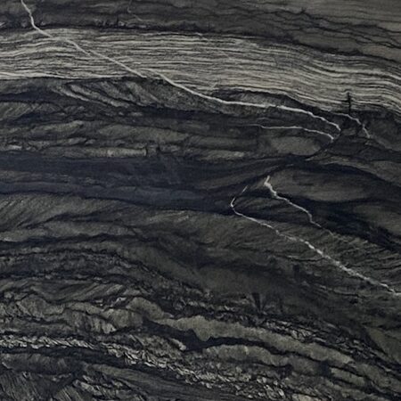 Black Wave - Lot 2192 2cm Polished, 131x75