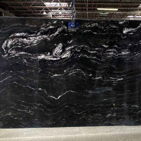 Titanium - Lot 2235 3cm Polished, 122x77