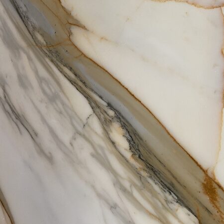 Calacatta Borghini- Lot 2255 2cm Polished,119x59