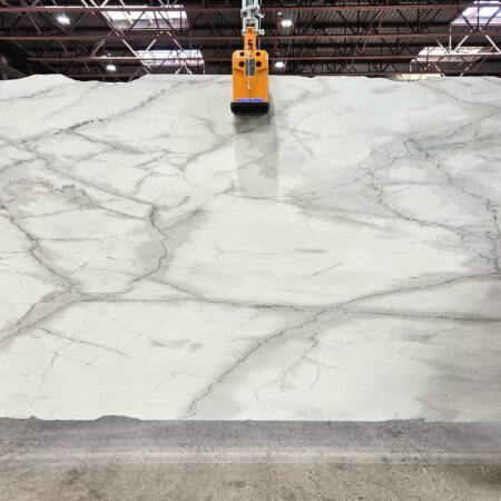 Calacatta Lincoln - Lot 2552 2cm Honed, 129" x 74" [Slab #34]