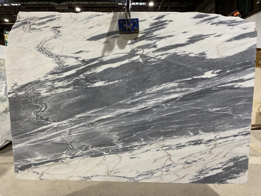 Calacatta nero   lot 2040 2cm polished 82x63 1