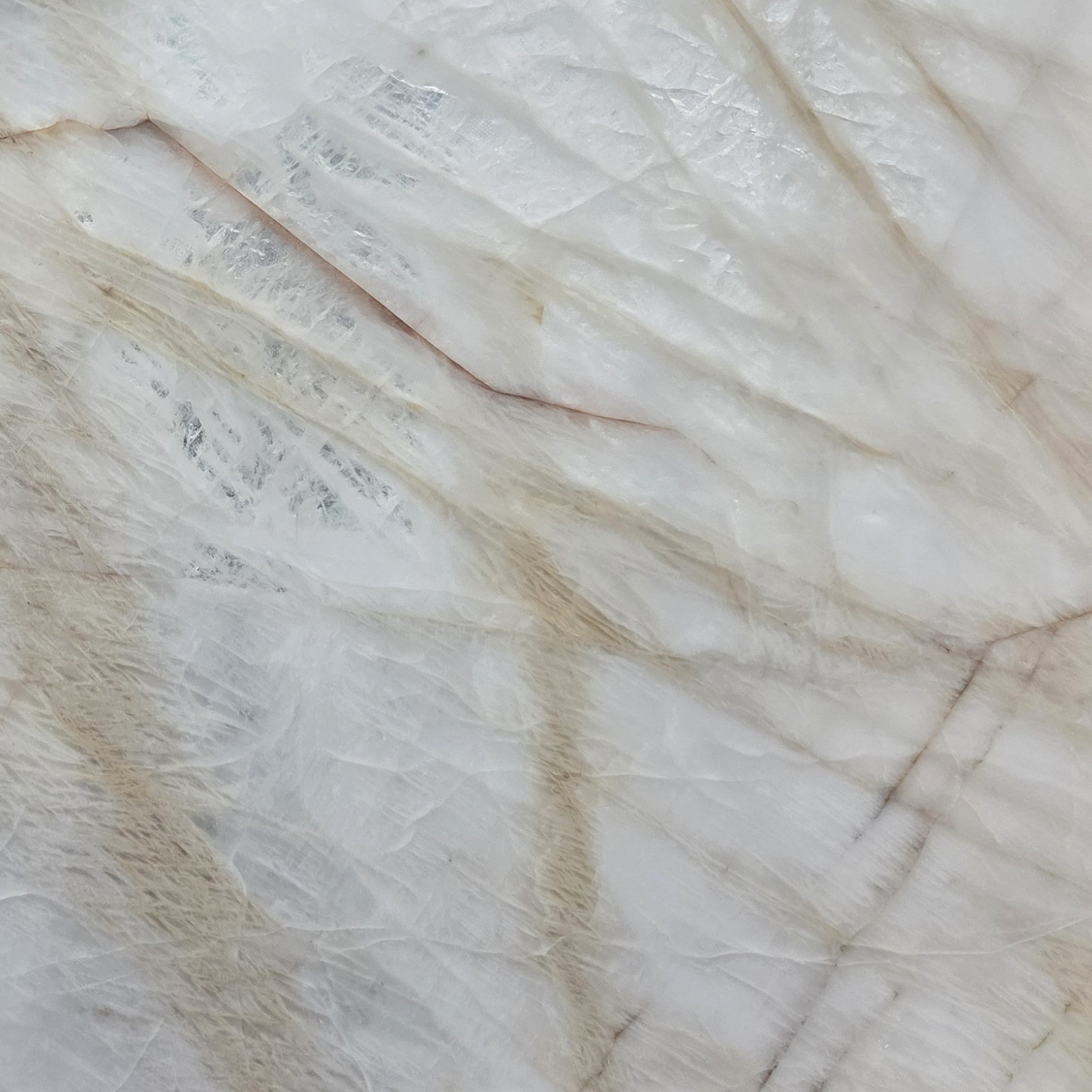 Our Crystal Himalaia quartzite offers the ethereal beauty of translucent crystalline stone with exquisite gold veining. Perfect for stunning backlit feature walls. Crystal Himalaia - Lot 2577 | Arena Stone NJ Arena stone nj crystal himalaia lot 2577 3cm polished crystal himalaia lot 2577
