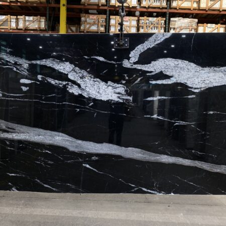 Maori - Lot 2432 2cm Polished, 131" x 79" [Slab #32]