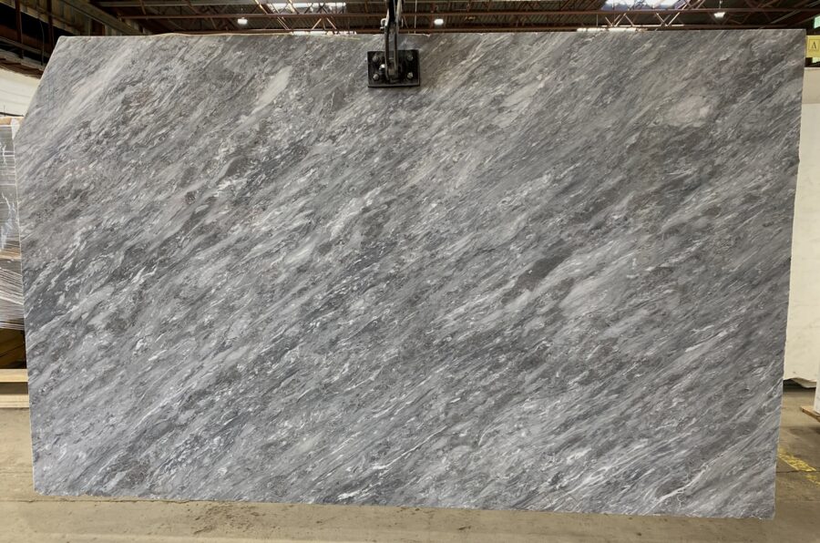 Montpellier   lot 1865 slab 1 2cm polished 106x68