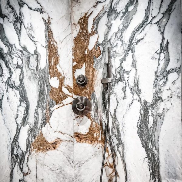 Calacatta Apuano 2cm polished