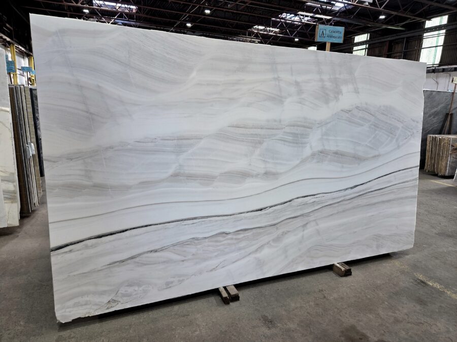 Arena stone nj bianco lasa gold  lot 2603 2cm honed bianco lasa gold   lot 2603 2cm honed 140 x 80 slab 56