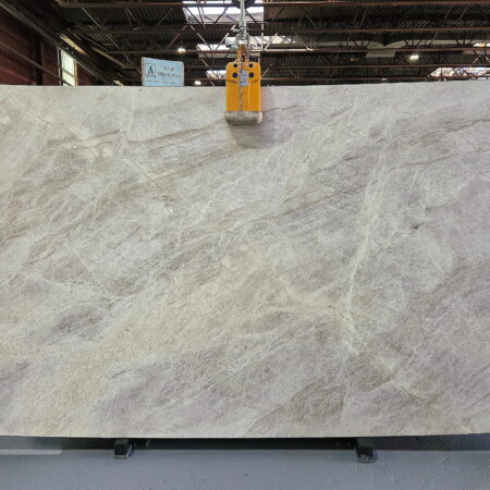 Taj Mahal - Lot 2613 2cm Leathered, 131" x 78" [Slab #33]