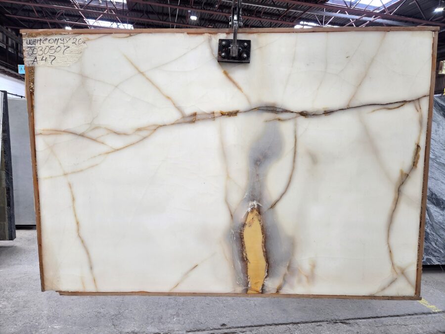 Arena stone nj white onyx  lot 2559a 2cm polished white onyx   lot 2559a 2cm polished 89 x 54 slab 57