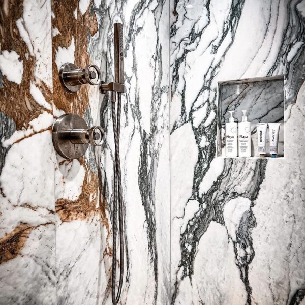 Calacatta Apuano 2cm polished